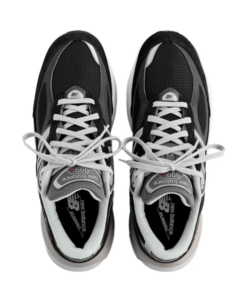 New Balance W990V6 – EXCLUSIVE DNA