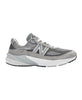New Balance W990V6