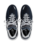 New Balance W990V6