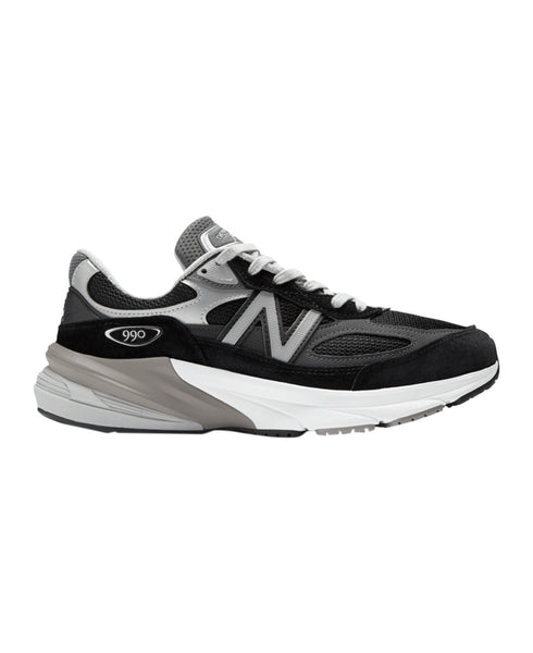 New Balance W990V6