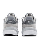New Balance W990V6