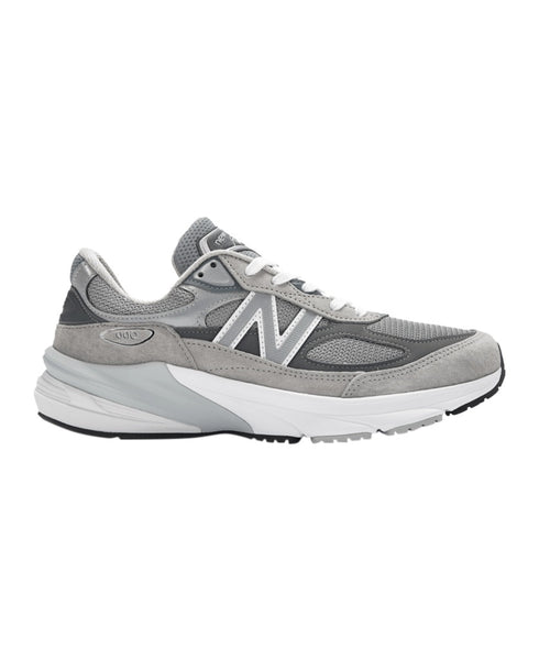 New Balance M990V6
